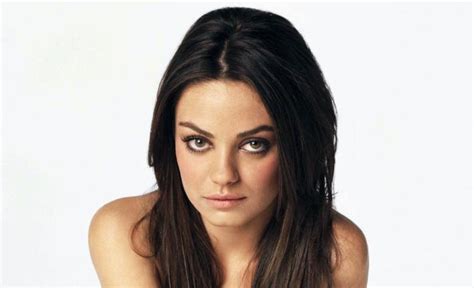 Mila Kunis’ Measurements: Bra Size, Height, Weight and More